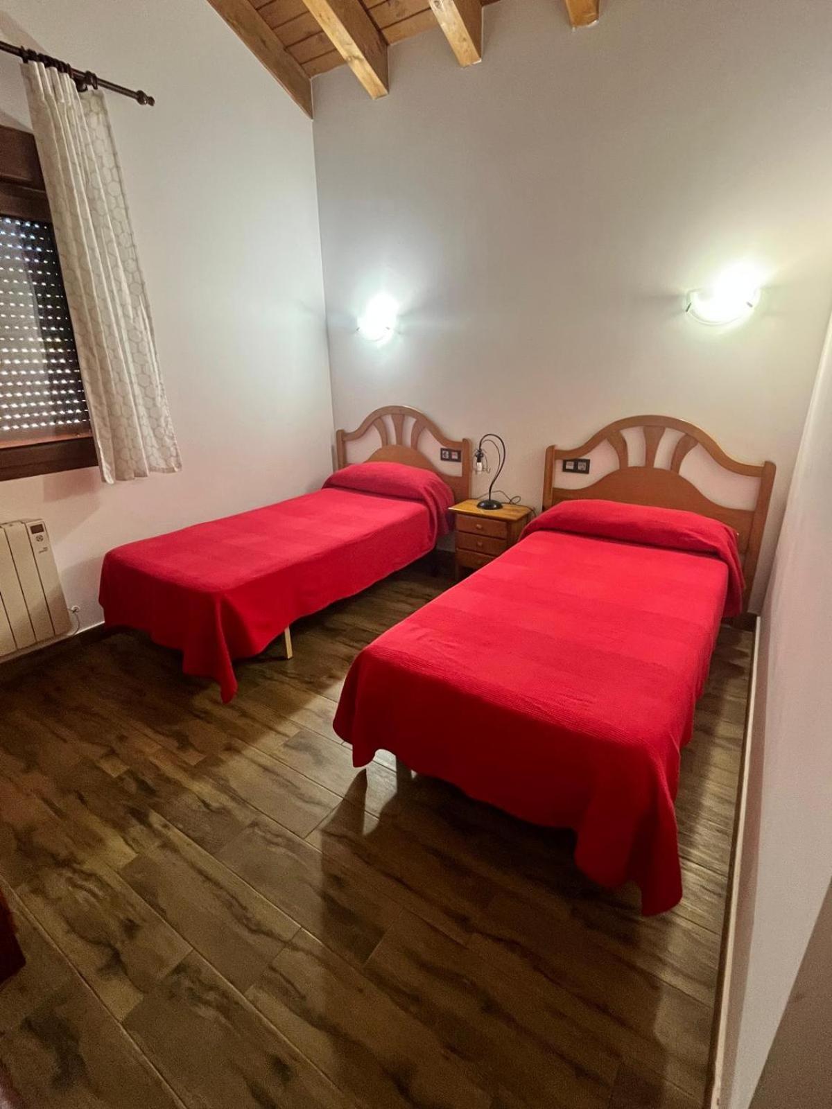 Casas Rurales Cuatro Valles Naredo de Fenar Екстериор снимка