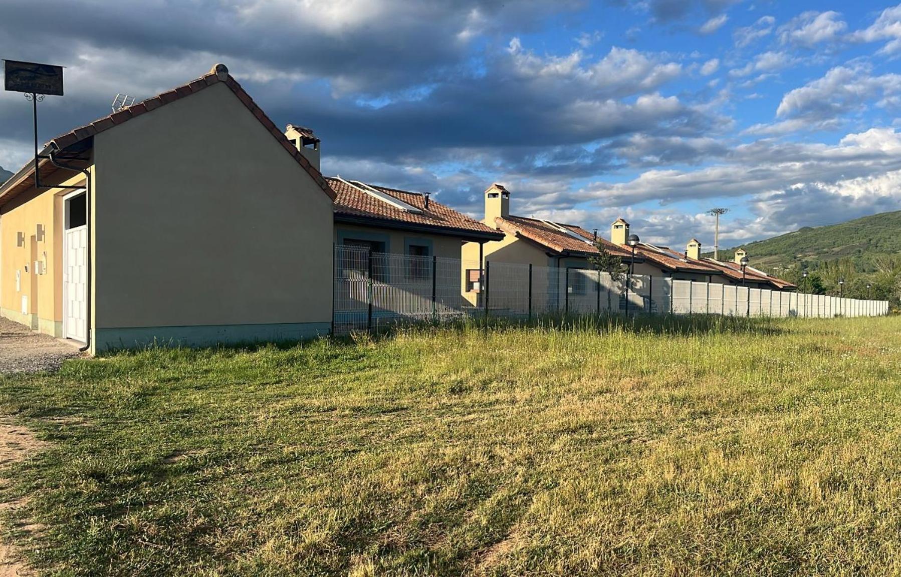 Casas Rurales Cuatro Valles Naredo de Fenar Екстериор снимка