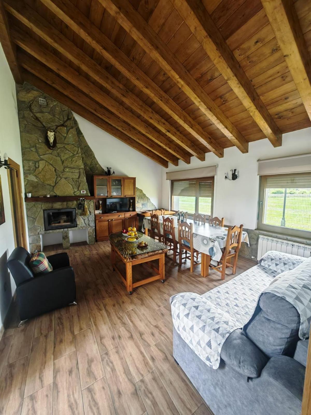 Casas Rurales Cuatro Valles Naredo de Fenar Екстериор снимка